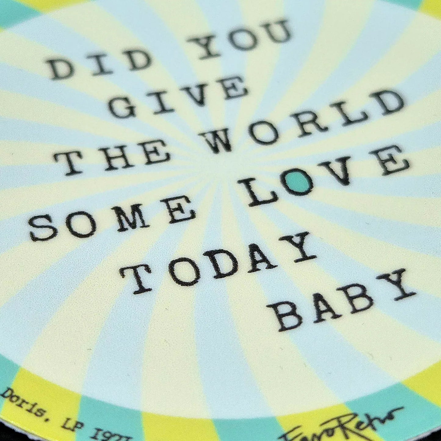 STICKER - GIVE THE WORLD SOME LOVE - GRÖN