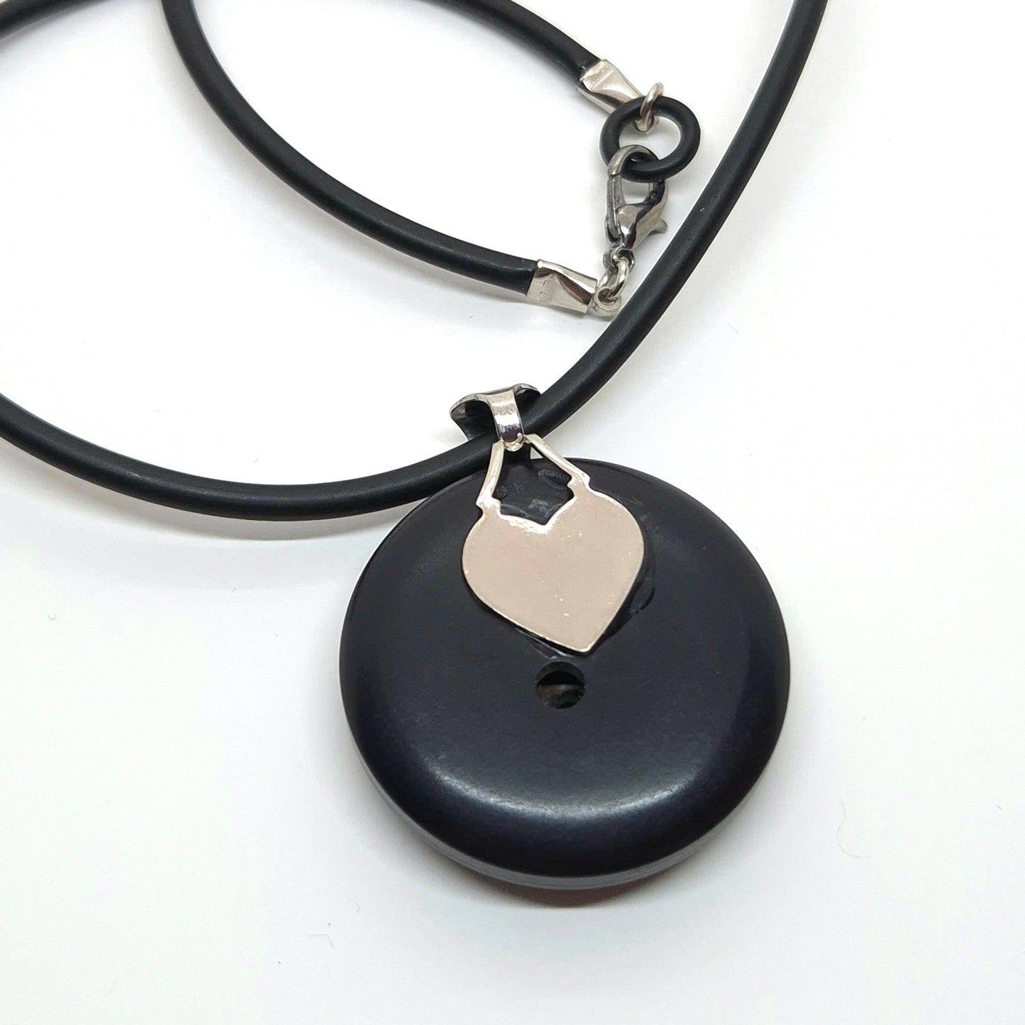 HALSBAND KNAPPAR PÄRLEMOR