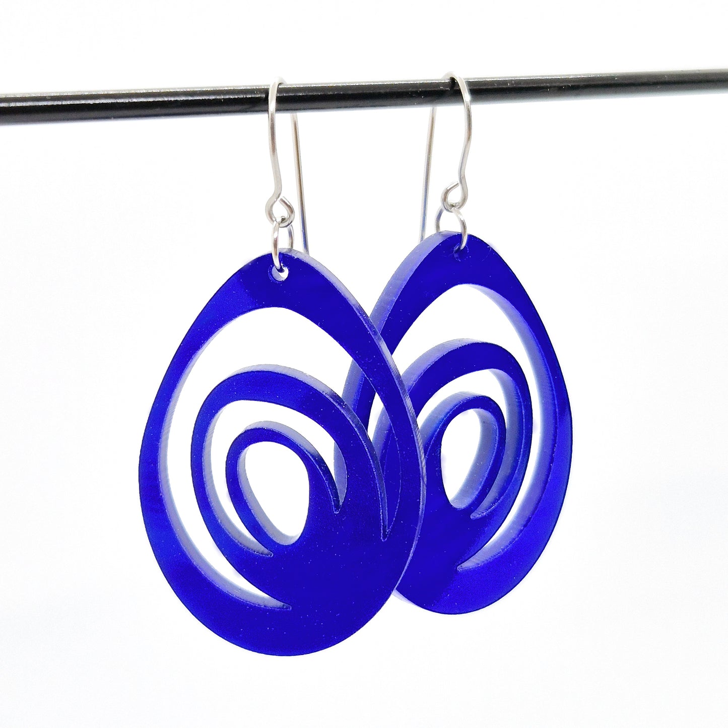 ÖRHÄNGEN EGGS COBALT BLUES