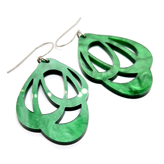 ÖRHÄNGEN LOOPS FOREST JADE