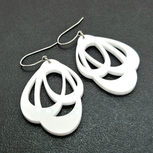 ÖRHÄNGEN LOOPS PLAIN WHITE