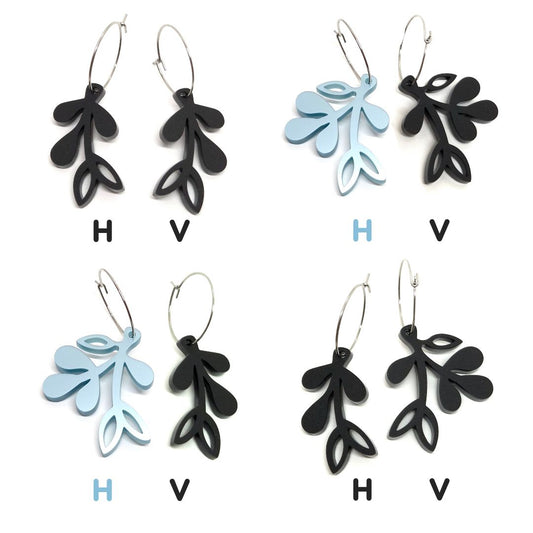 ÖRHÄNGE MINI BOTANICS HÖGER METALLIC ICE BLUE