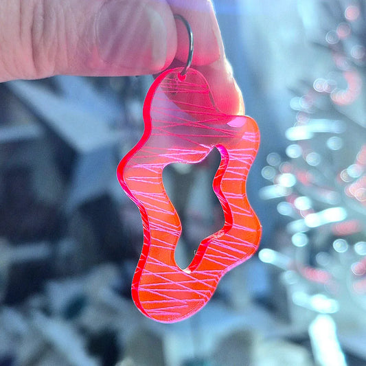 ÖRHÄNGEN PUDDLES COLD PINK NEON