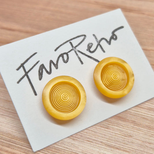 ÖRHÄNGEN KNAPPAR GULA