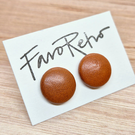 ÖRHÄNGEN KNAPPAR LÄDER