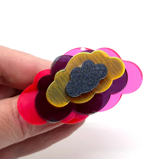 RING IN THE CLOUDS SVART NEON