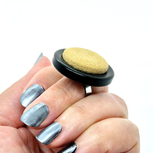 RING KNAPPAR LJUSBRUN MOCKA