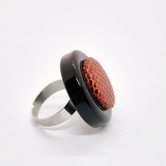 RING KNAPPAR RÖD LÄDER