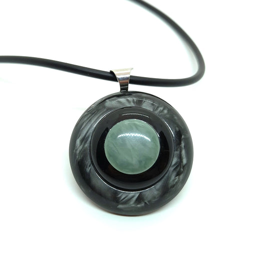 HALSBAND KNAPPAR GRÅ