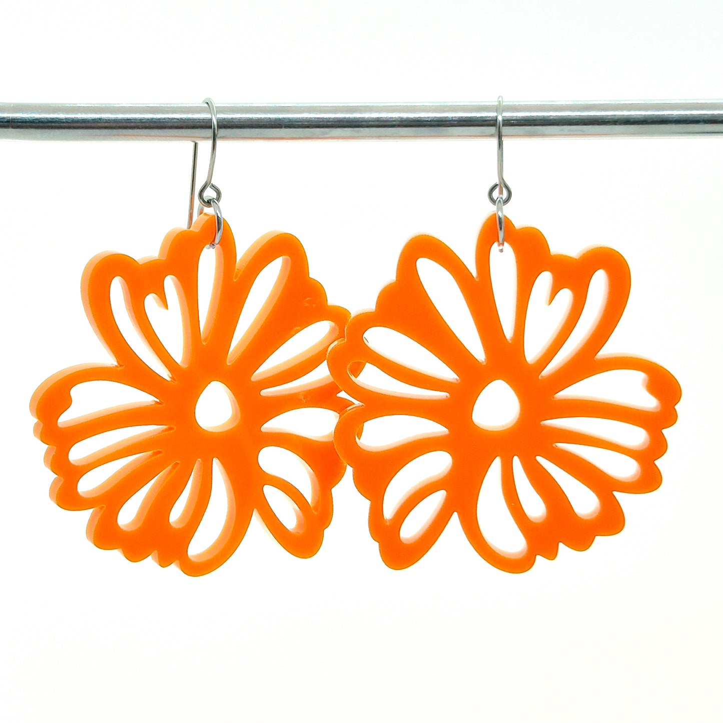 ÖRHÄNGEN BLOMMA RETRO ORANGE