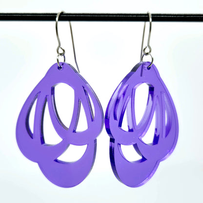 ÖRHÄNGEN LOOPS CLEAR LILAC