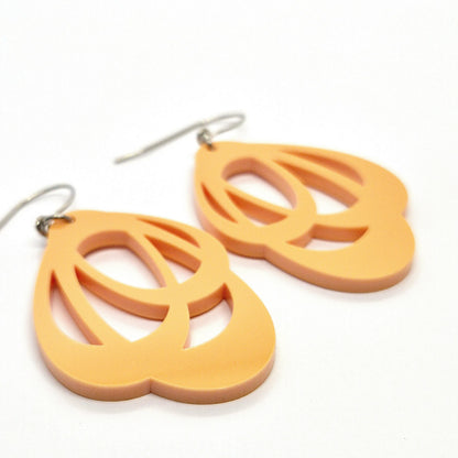 ÖRHÄNGEN LOOPS FUZZY PEACH
