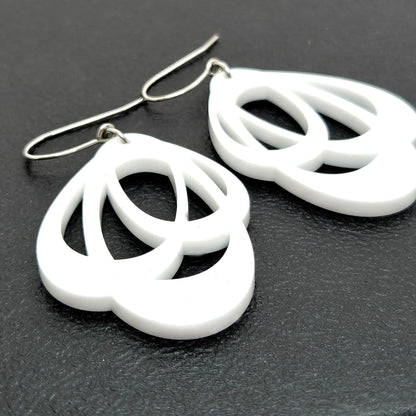 ÖRHÄNGEN LOOPS PLAIN WHITE