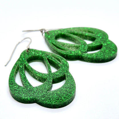 ÖRHÄNGEN LOOPS SPARKLY GREENS