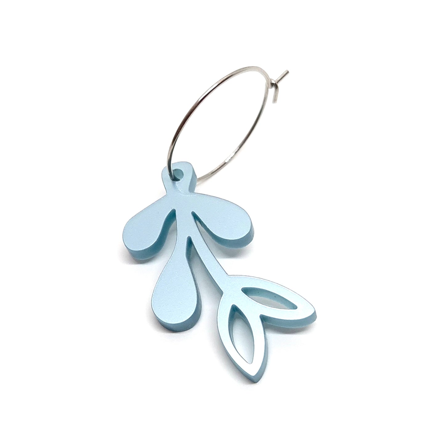 ÖRHÄNGE MINI BOTANICS HÖGER METALLIC ICE BLUE