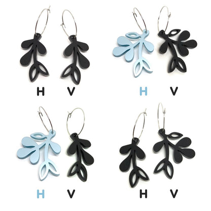 ÖRHÄNGE MINI BOTANICS HÖGER METALLIC ICE BLUE