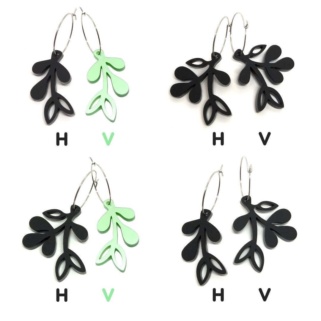 ÖRHÄNGE MINI BOTANICS VÄNSTER METALLIC PALE GREEN