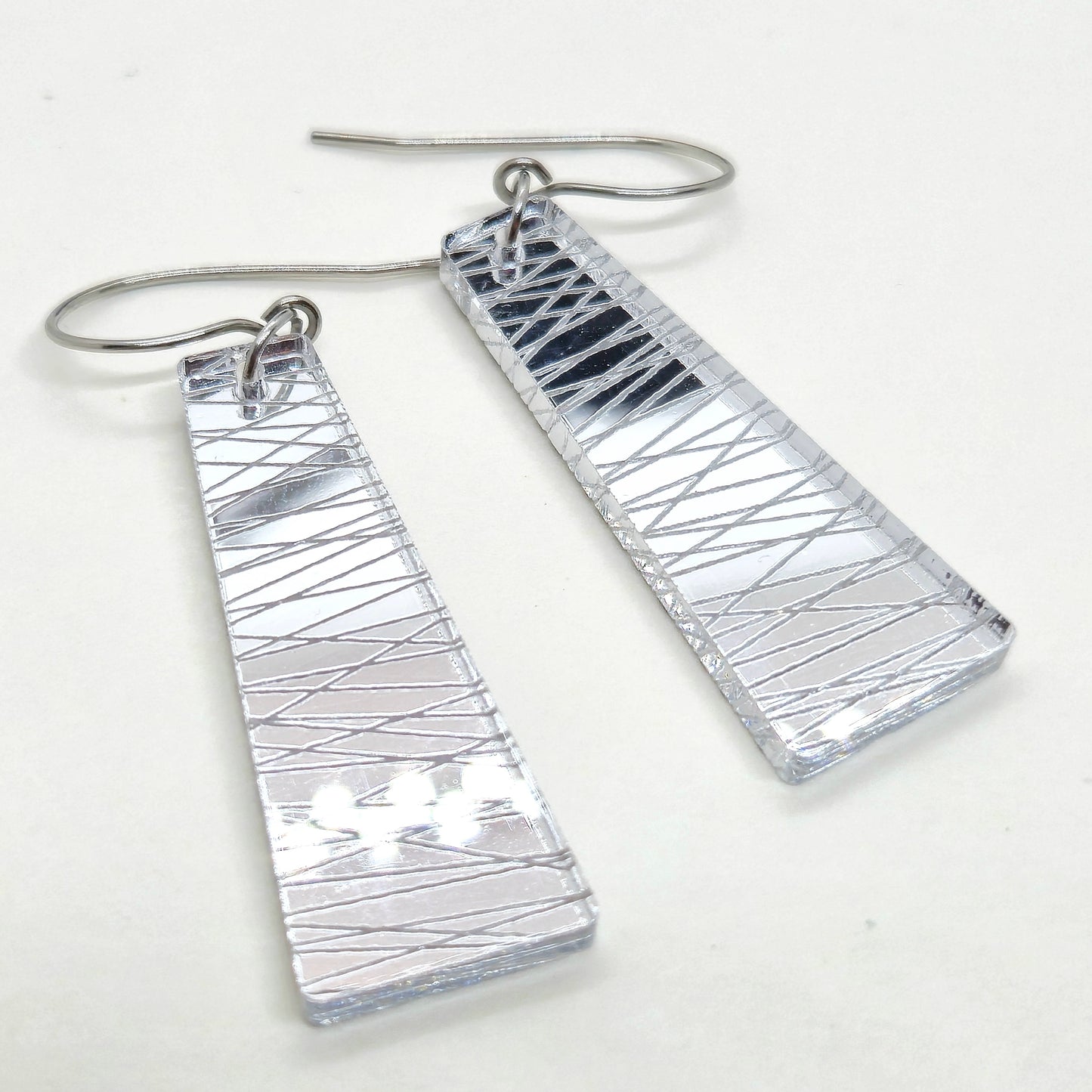 ÖRHÄNGEN SKETCH SILVER MIRROR