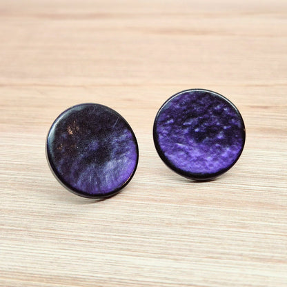 ÖRHÄNGEN KNAPPAR LILA