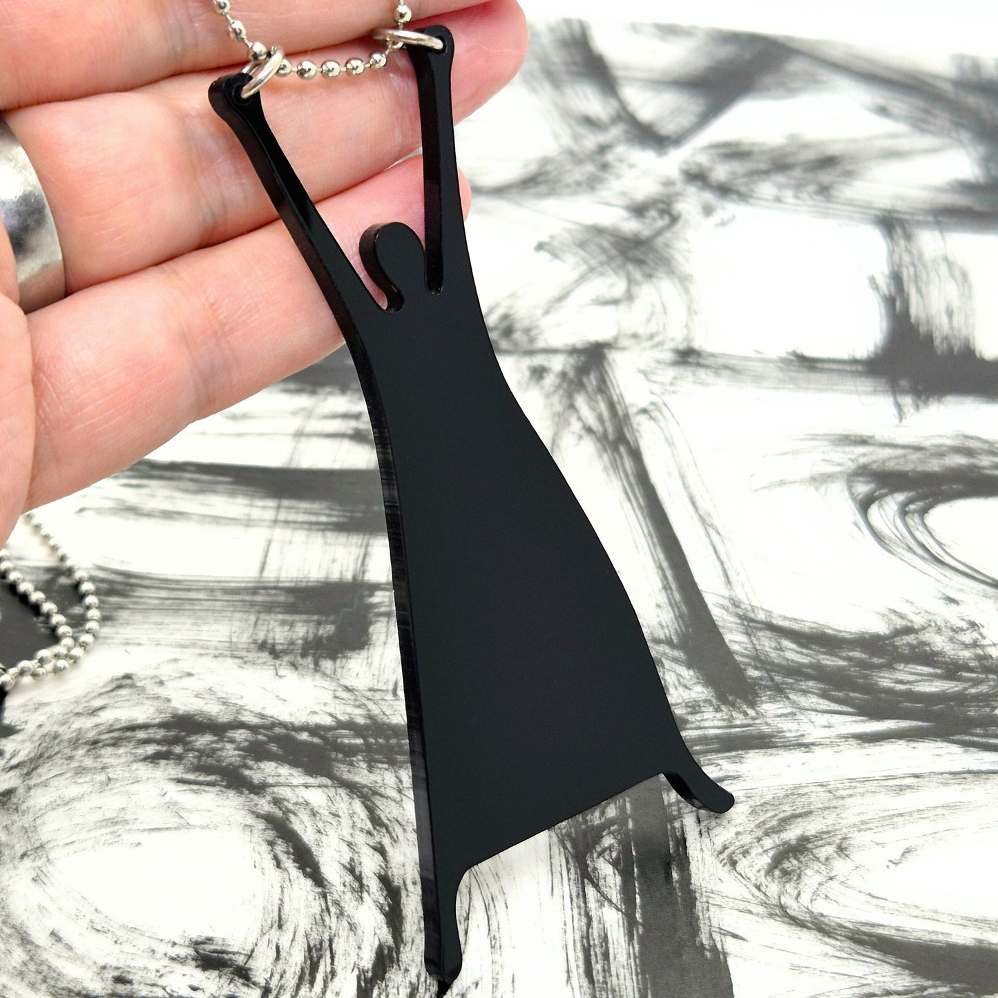 SHINY BLACK