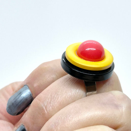 RING KNAPPAR RÖD & GUL