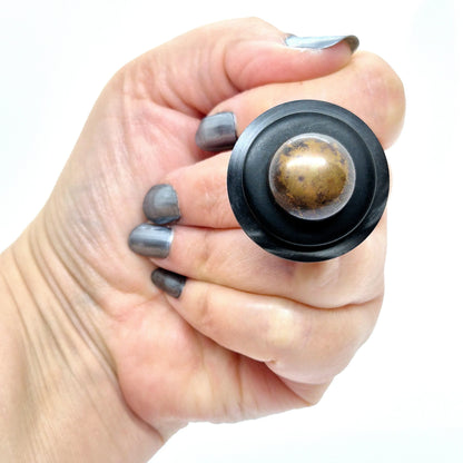 RING KNAPPAR SVART & METALL