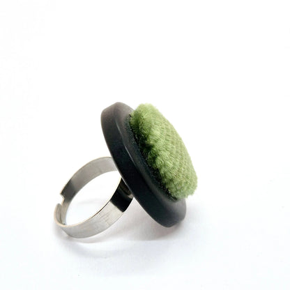 RING KNAPPAR GRÖNT TYG