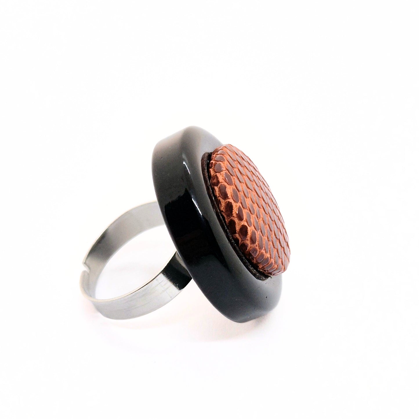 RING KNAPPAR RÖDBRUN LÄDER