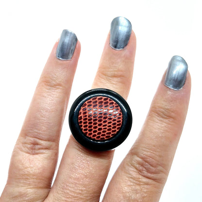 RING KNAPPAR RÖD LÄDER