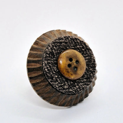 RING KNAPPAR TRÄ & TYG